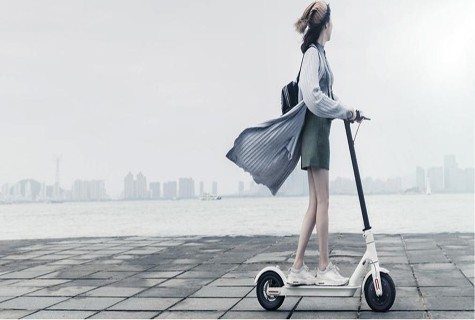 给17c吃瓜
车锂电池充电须知三点